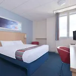 Travelodge 2*