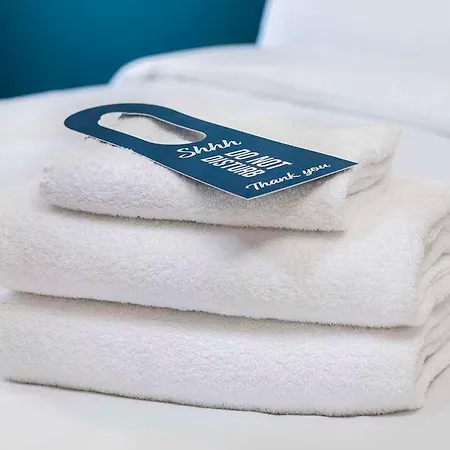 Travelodge 2* 彭里斯
